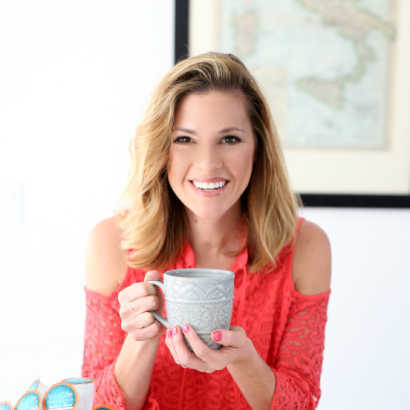 Portrait of Danielle Fahrenkrug, founder of Tallow & Vine.
